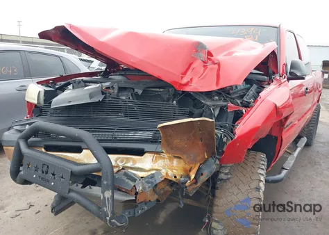 2004 Chevrolet Silverado 1500 Work Truck from USA, damaged, VIN 1GCEK19T14E148377